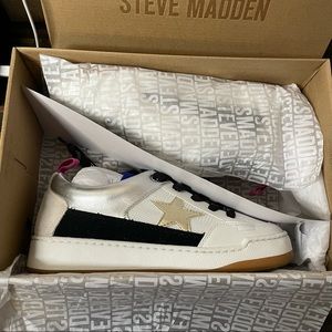 Steve Madden Goody Sneaker